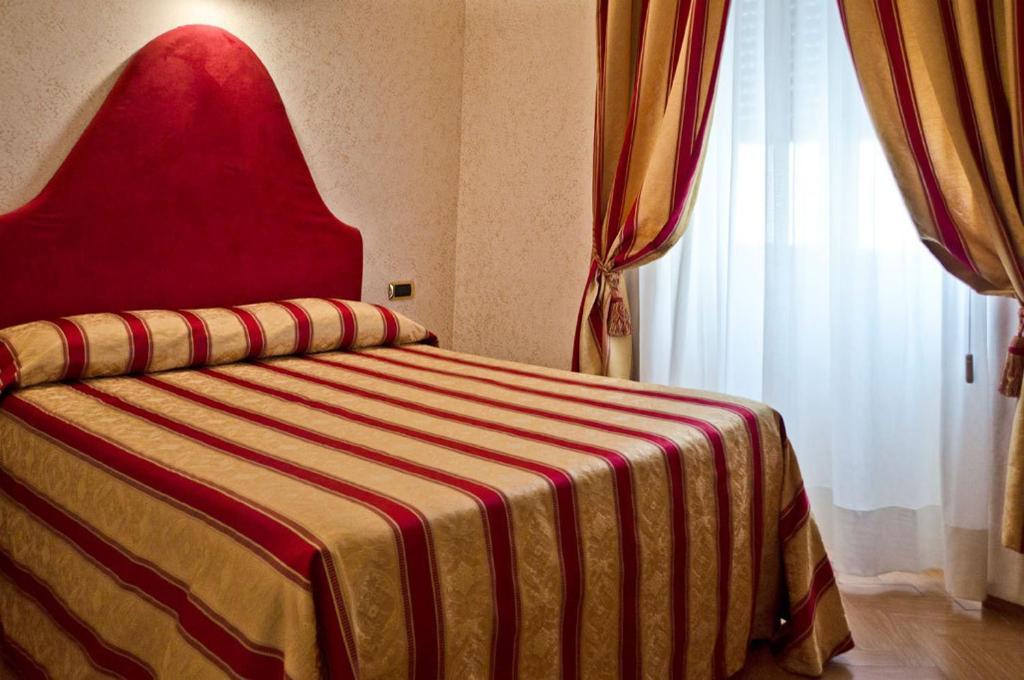 Hotel Brignole Genua Zimmer foto